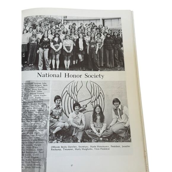 Yearbook 1976 Aquinas High School Florissant Missouri MO St Thomas Memory READ - Picture 4 of 9